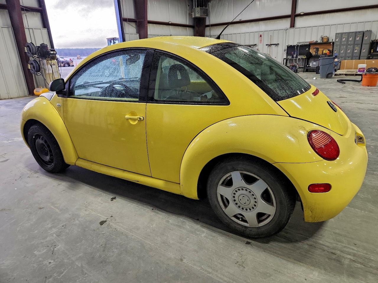 2000 VOLKSWAGEN Beetle