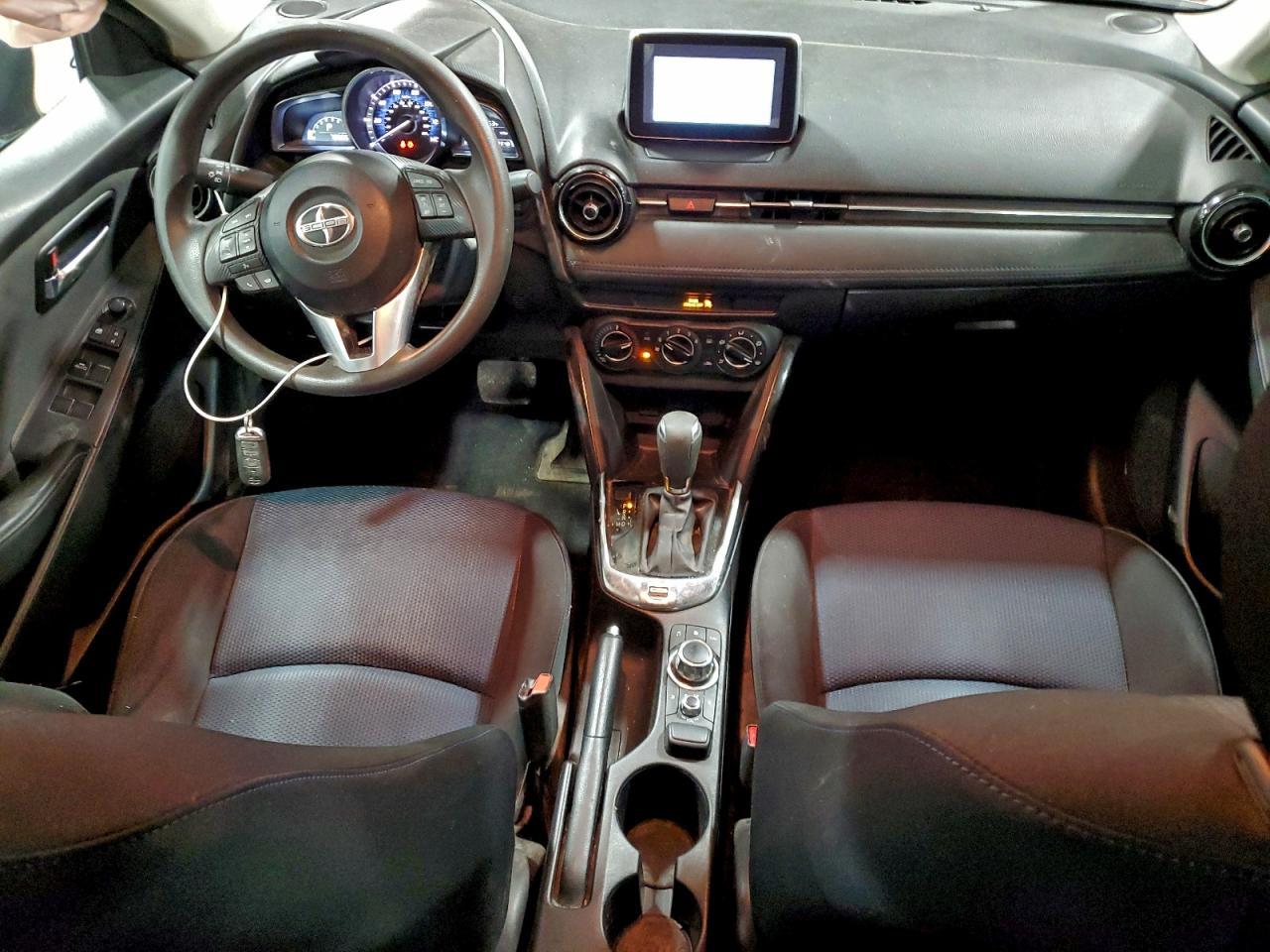 2016 TOYOTA SCION