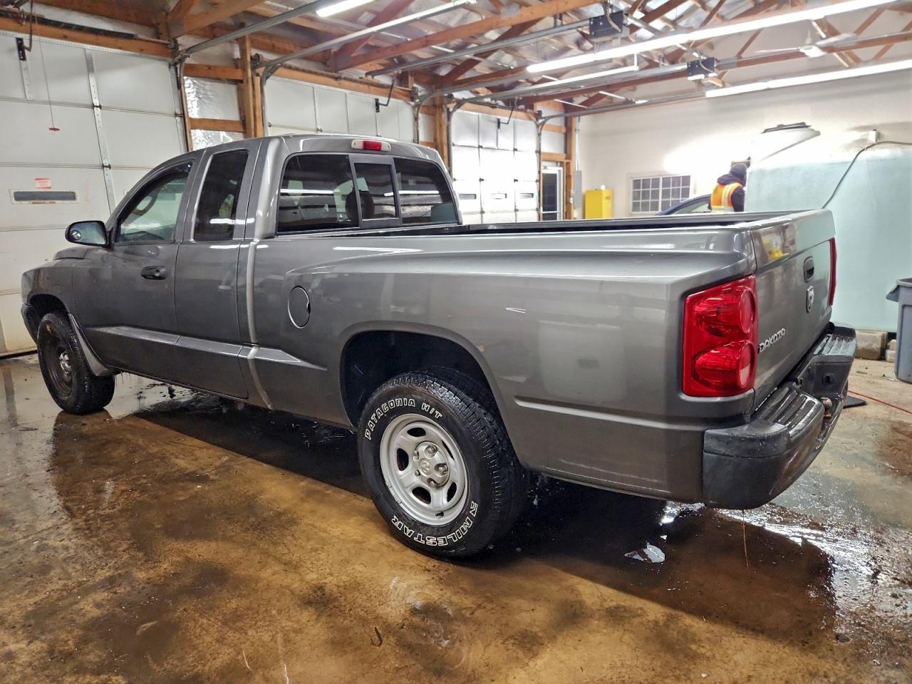 2006 DODGE Dakota