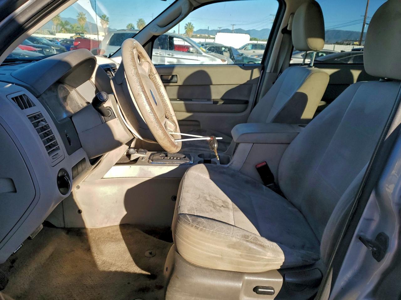 2011 FORD Escape Hybrid