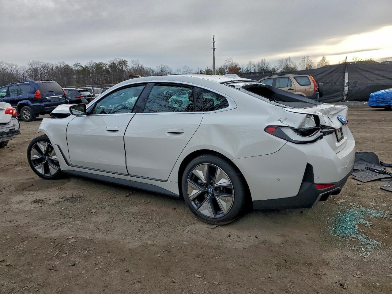 2025 BMW i4