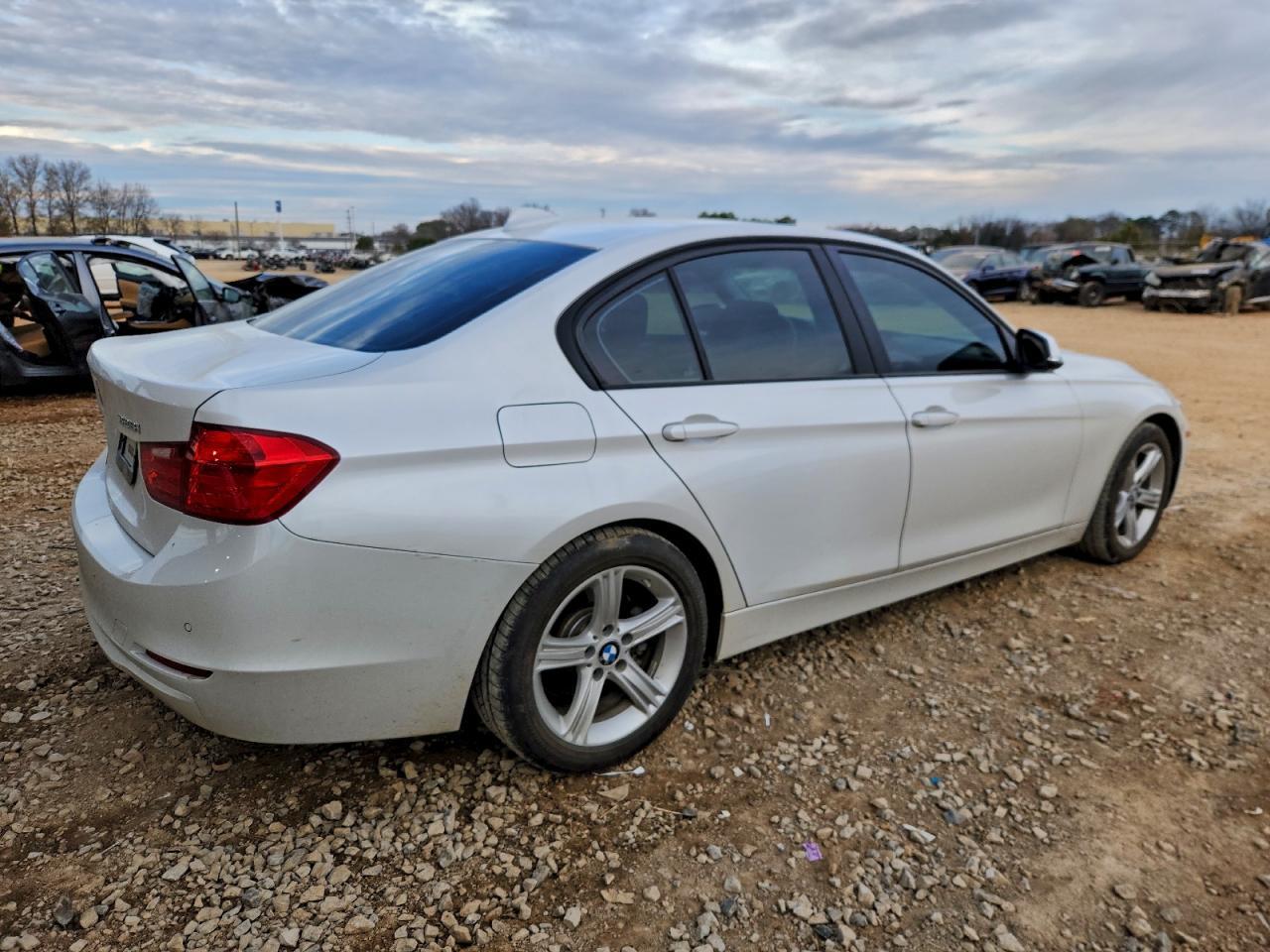 2014 BMW 3 SERIES