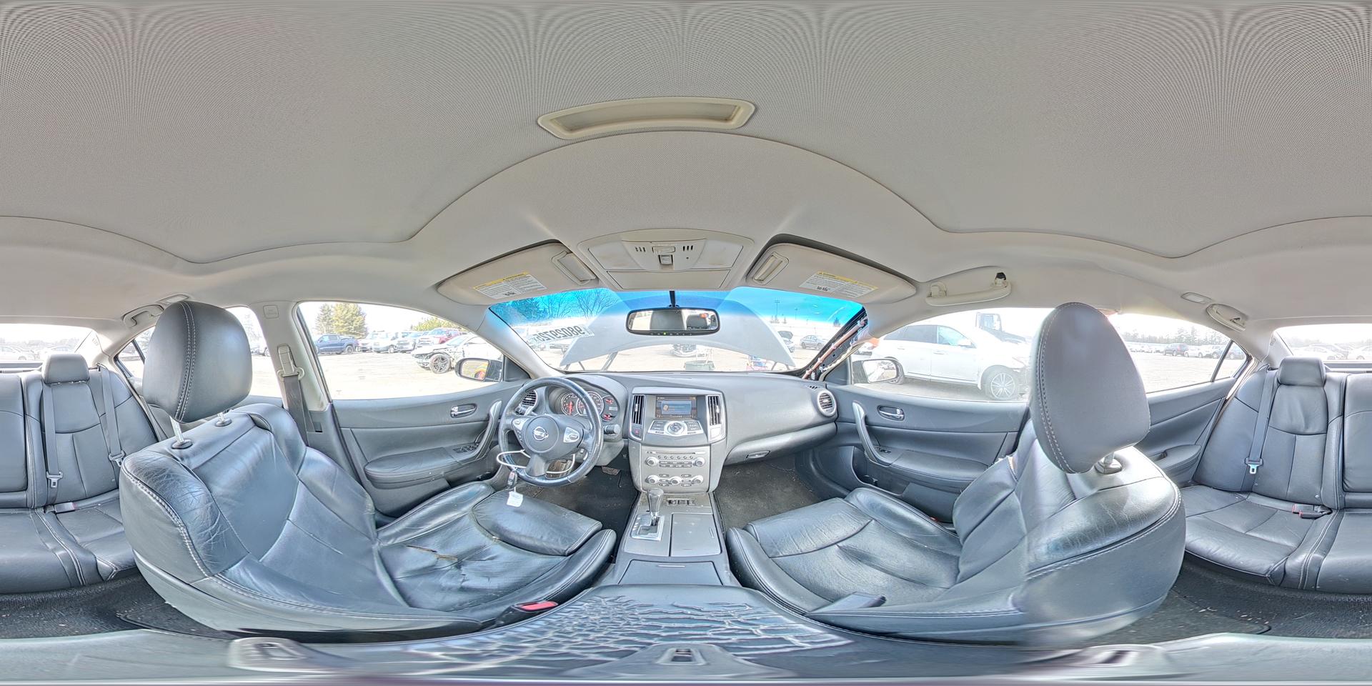 2014 NISSAN Maxima