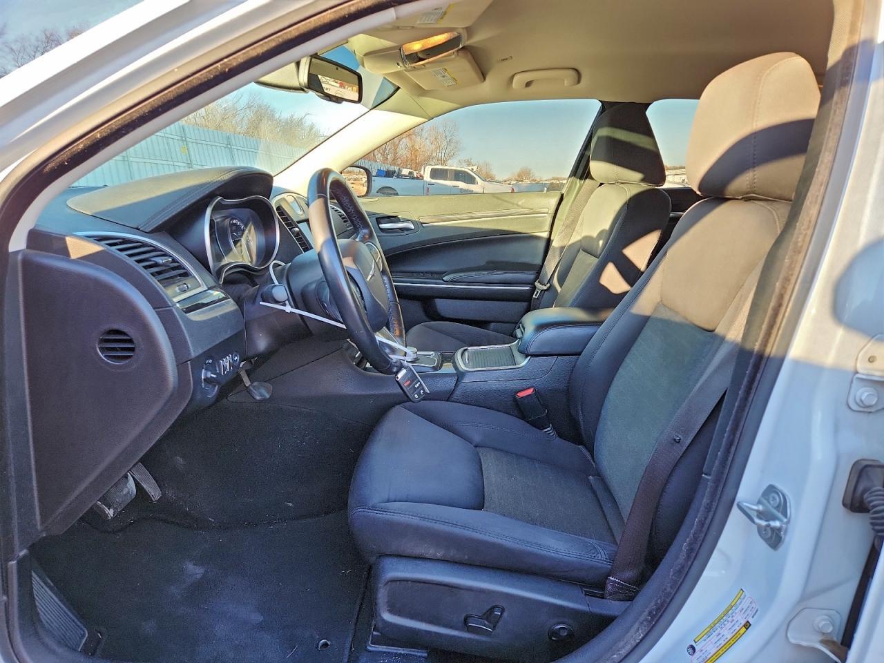 2021 CHRYSLER 300