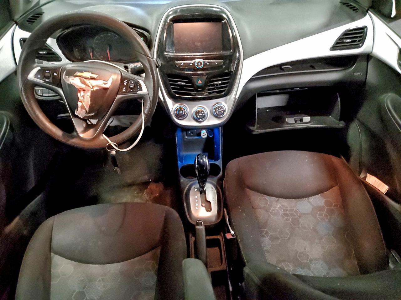 2016 CHEVROLET Spark