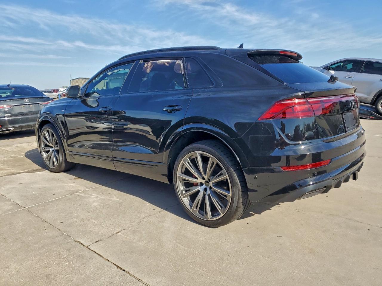 2026 AUDI Q8