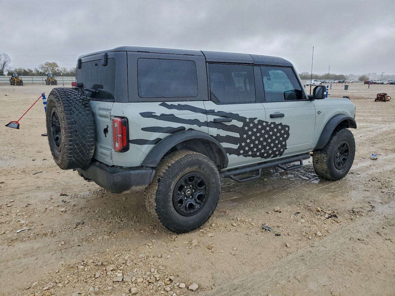 2022 FORD Bronco