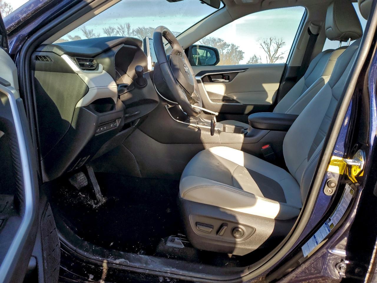 2022 TOYOTA RAV4