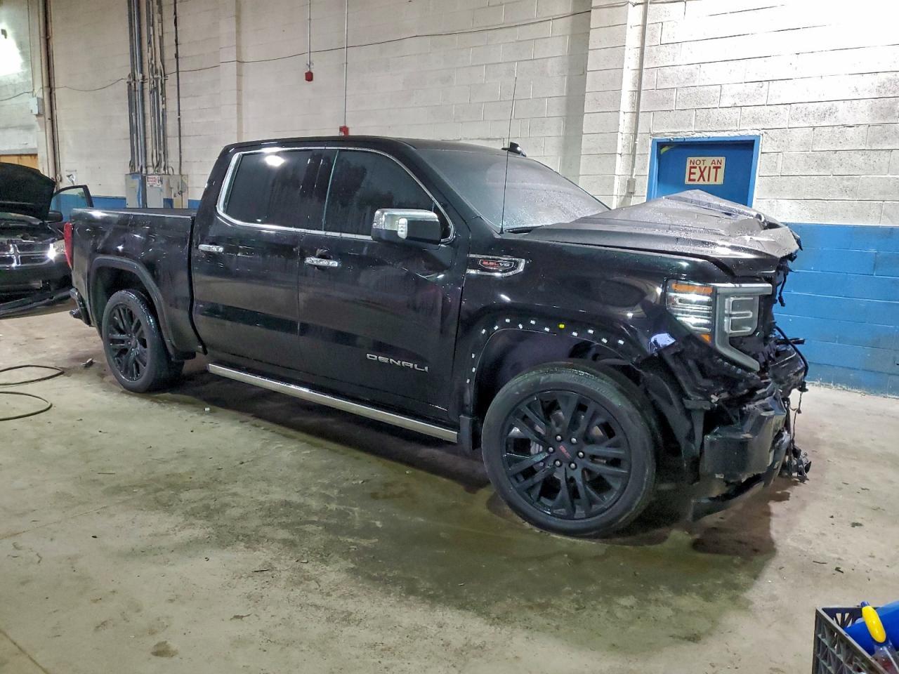 2024 GMC Sierra