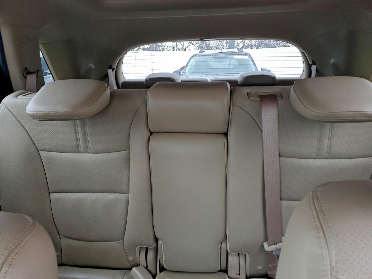 2011 KIA SORENTO