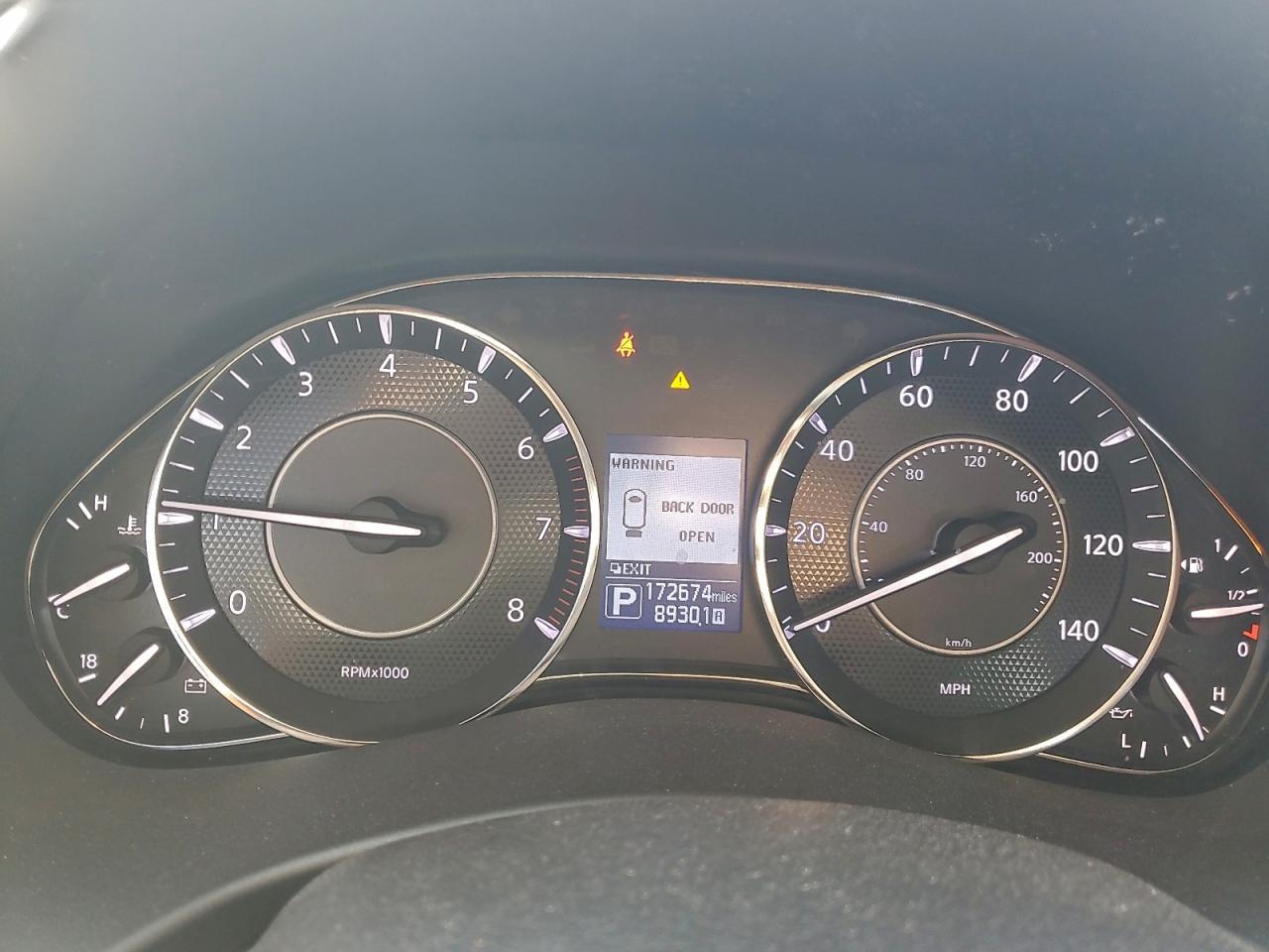 2017 NISSAN Armada