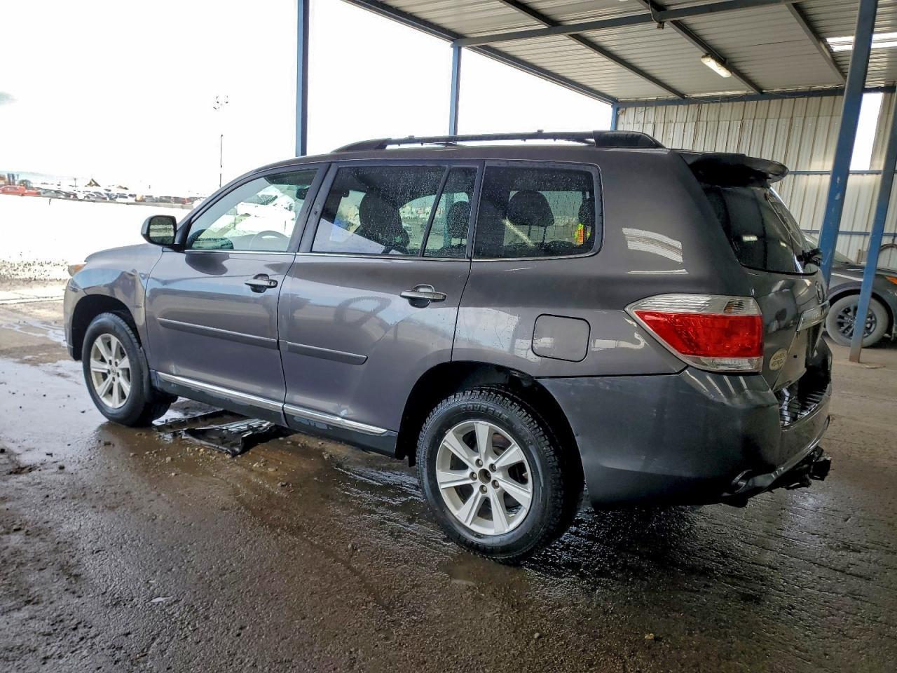 2012 TOYOTA HIGHLANDER