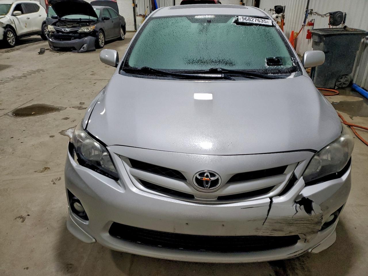 2011 TOYOTA COROLLA
