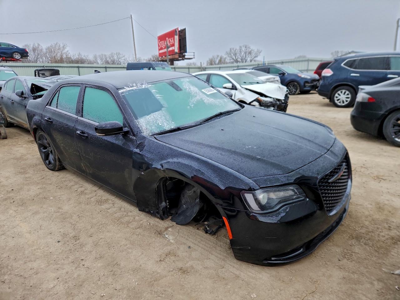 2021 CHRYSLER 300