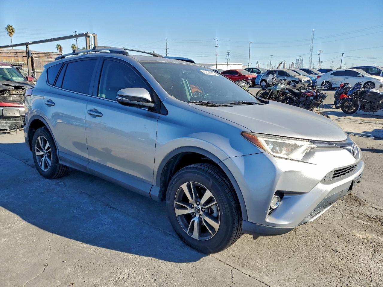 2016 TOYOTA RAV4
