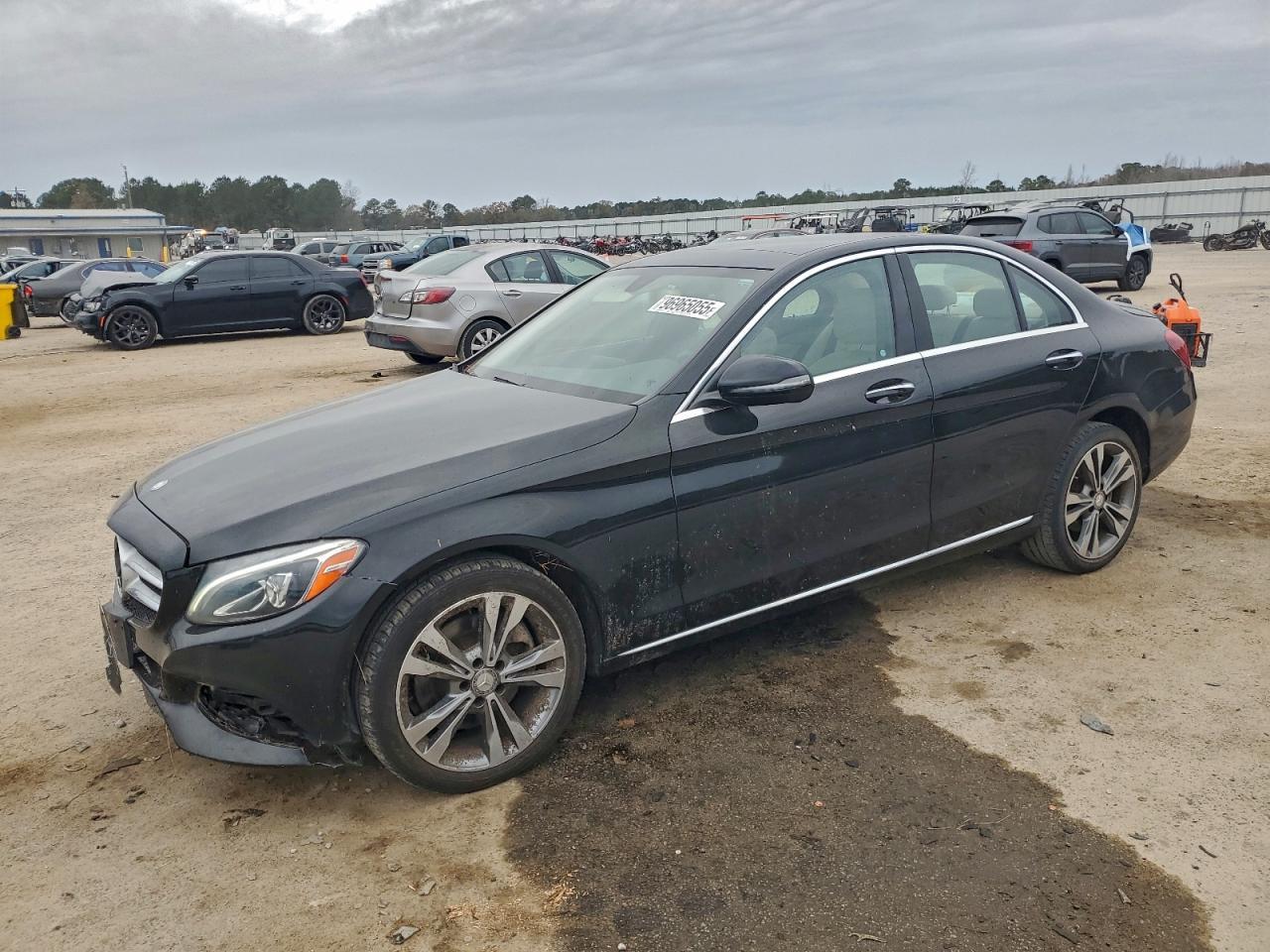 2016 MERCEDES-BENZ C-CLASS