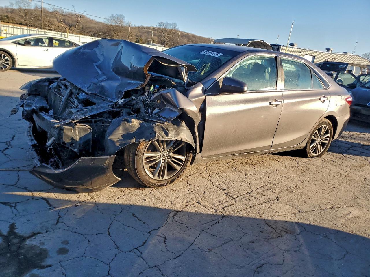 2015 TOYOTA CAMRY