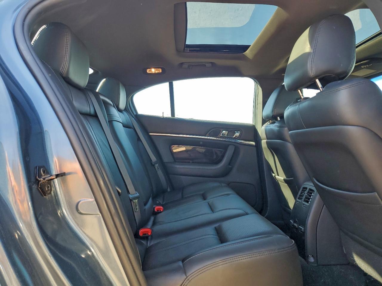 2010 LINCOLN MKS