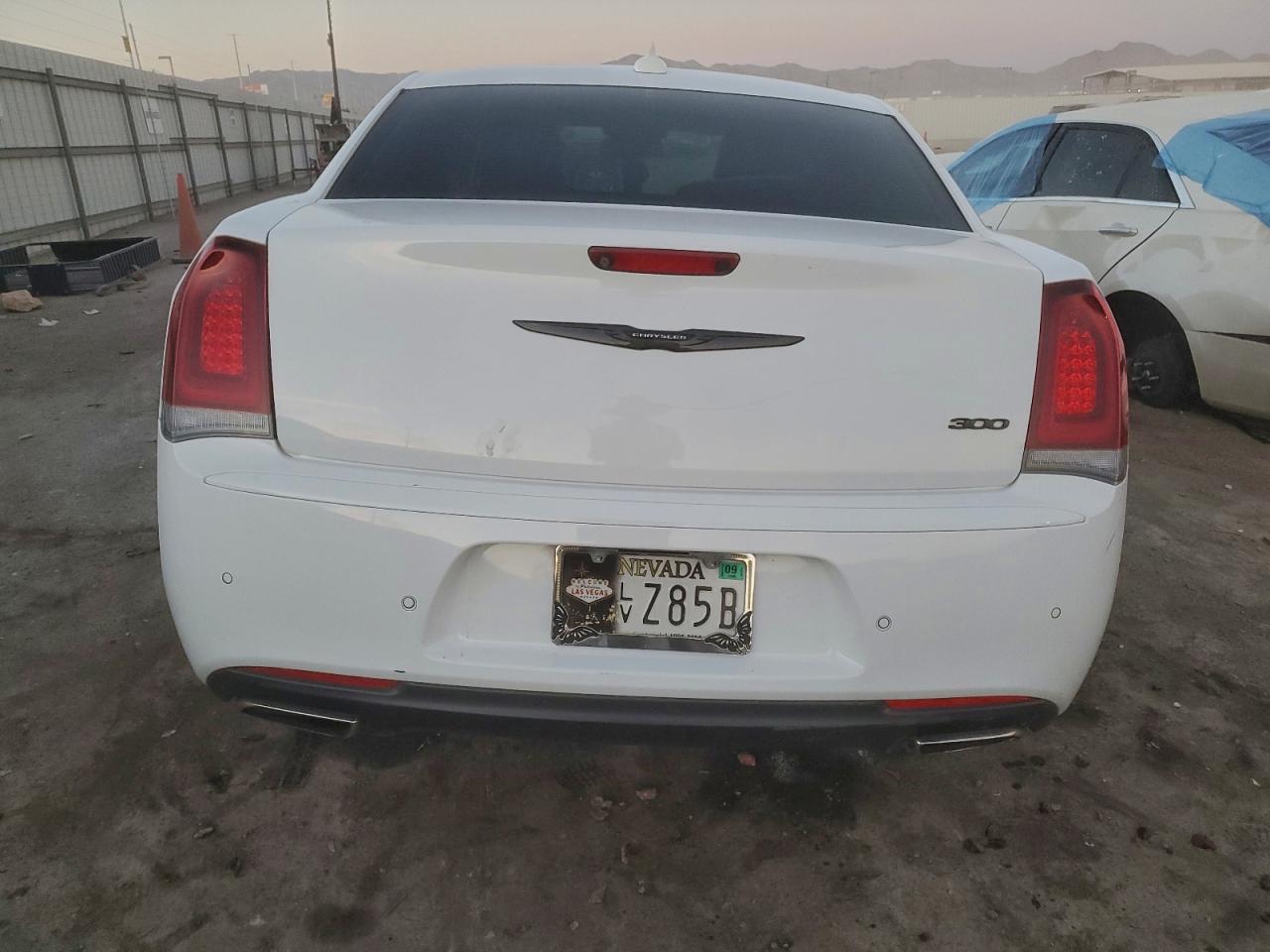 2021 CHRYSLER 300