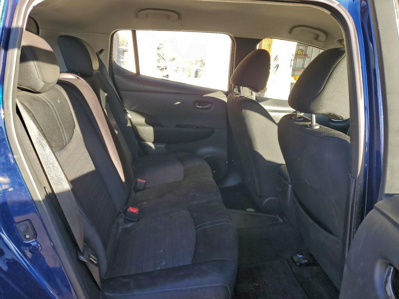 2019 NISSAN LEAF