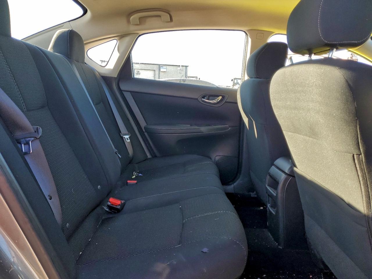 2016 NISSAN SENTRA