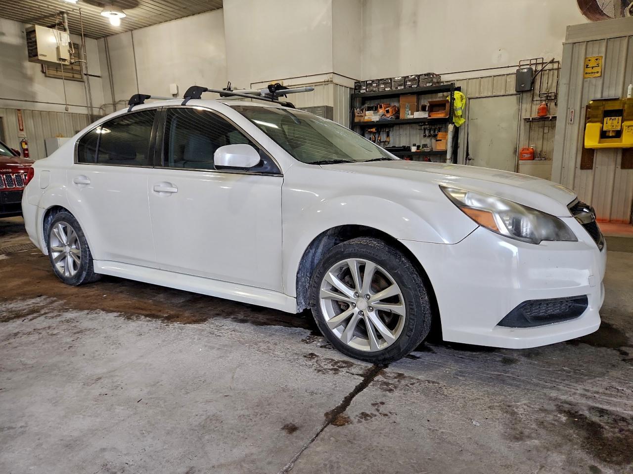 2014 SUBARU Legacy