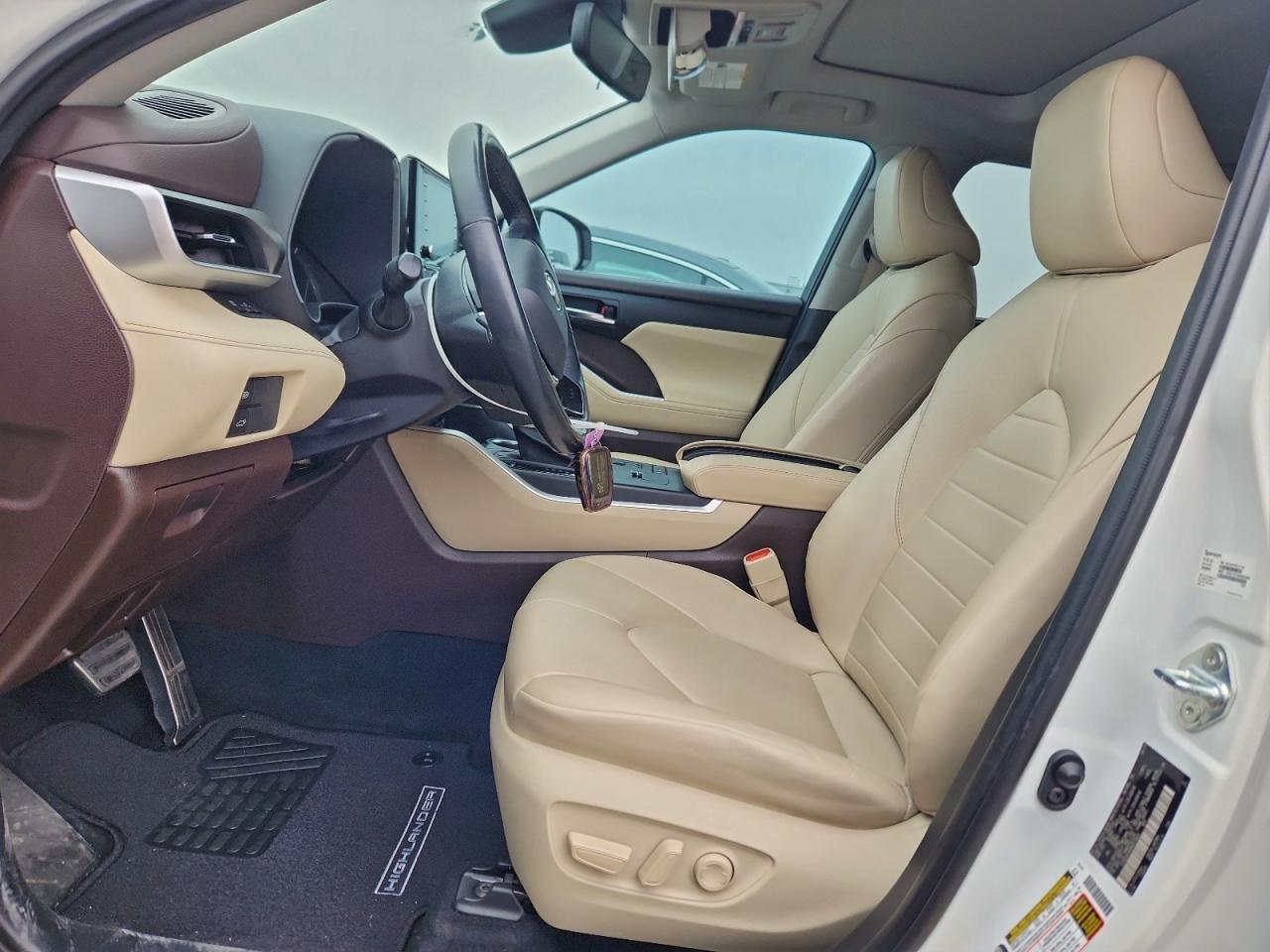 2021 TOYOTA HIGHLANDER