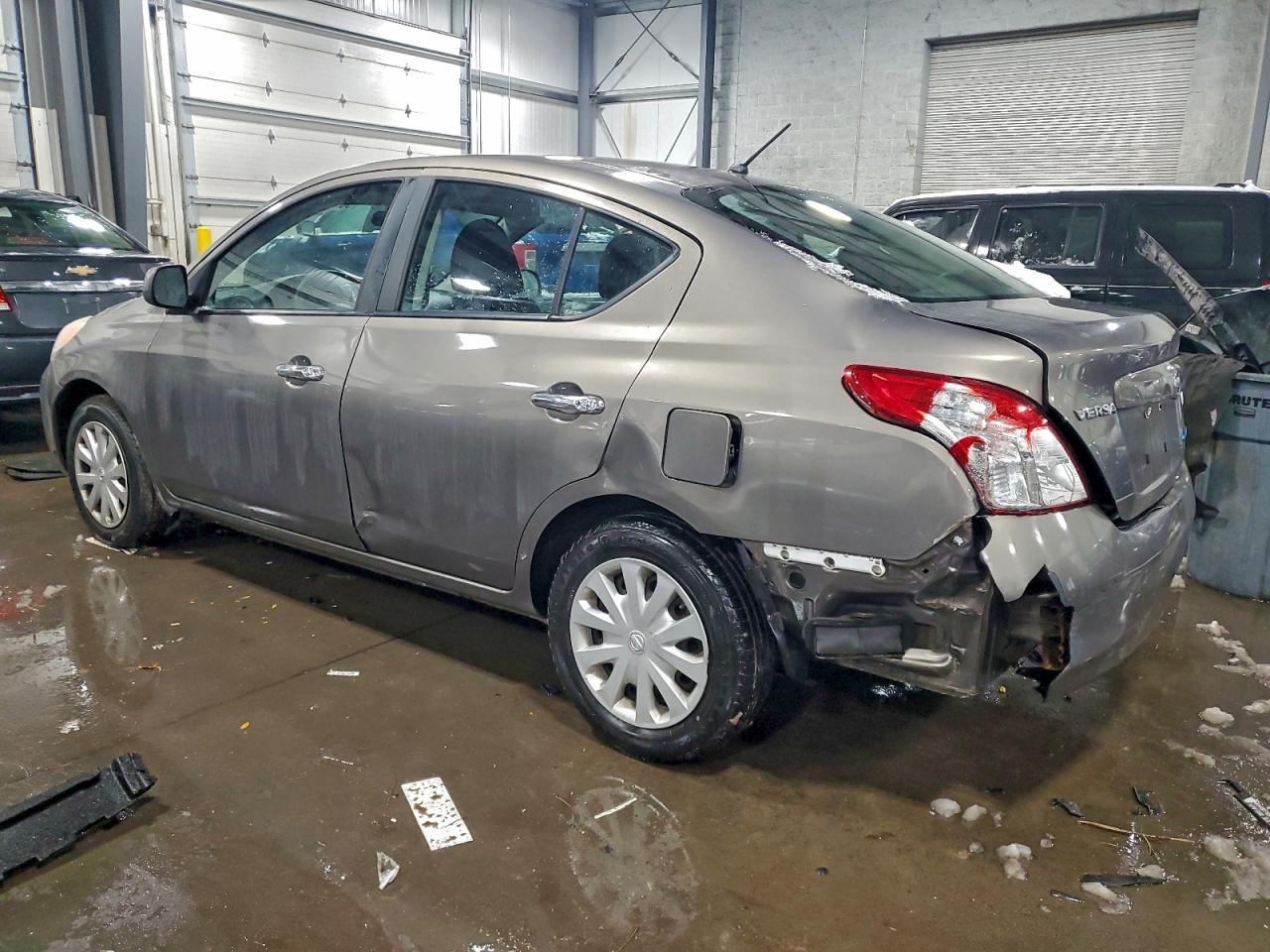 2012 NISSAN VERSA