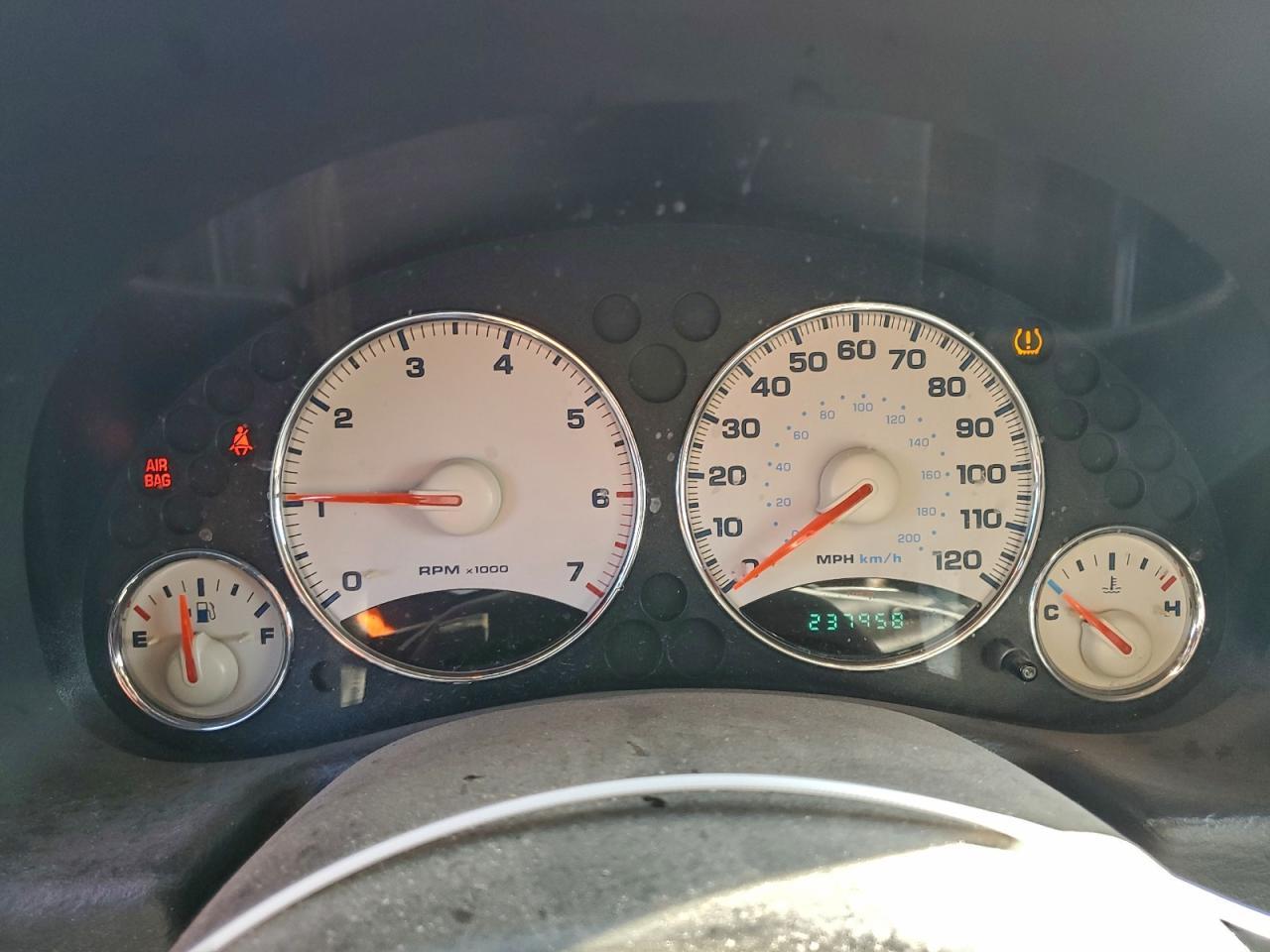 2004 JEEP Liberty