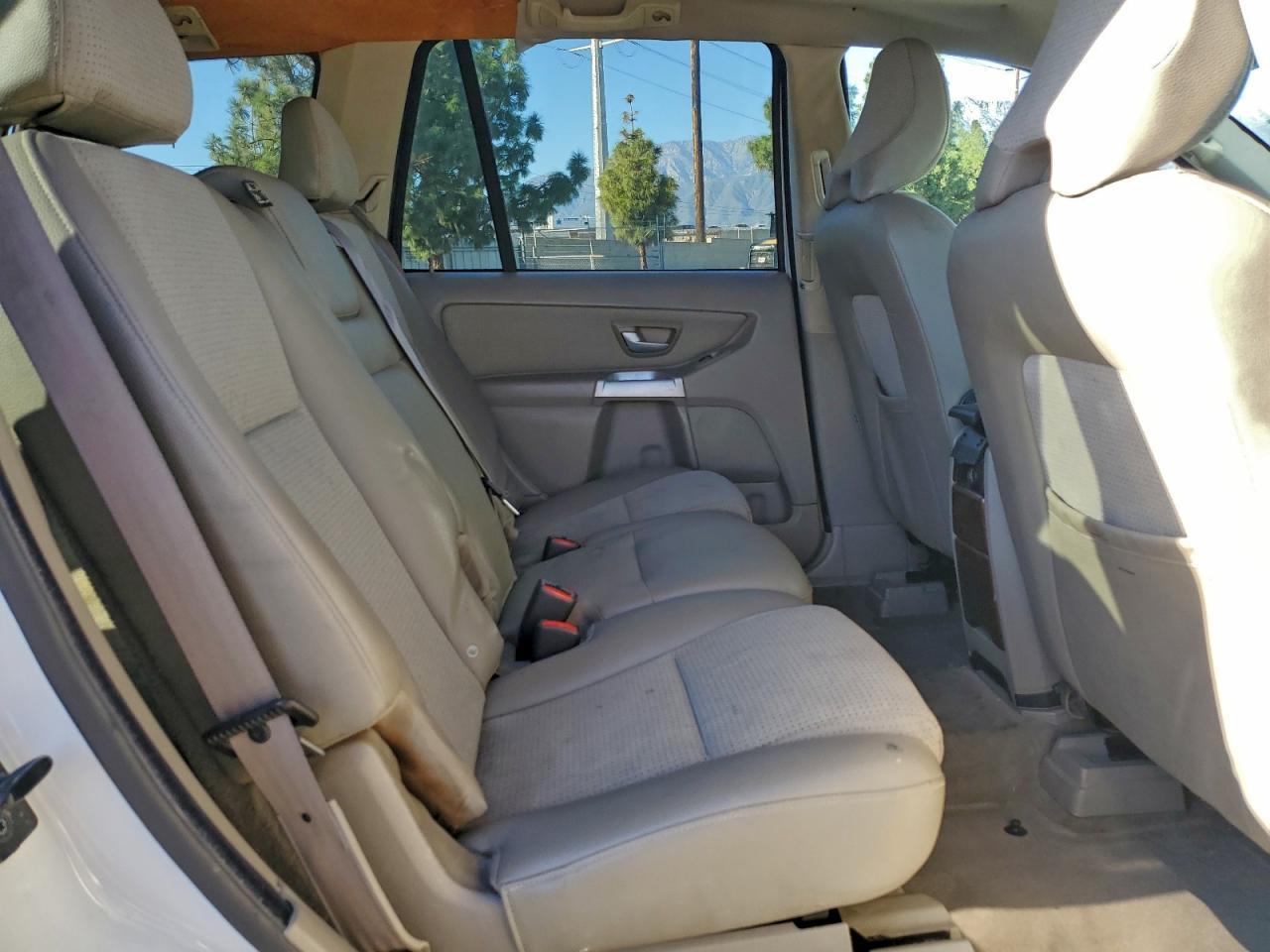 2006 VOLVO XC90