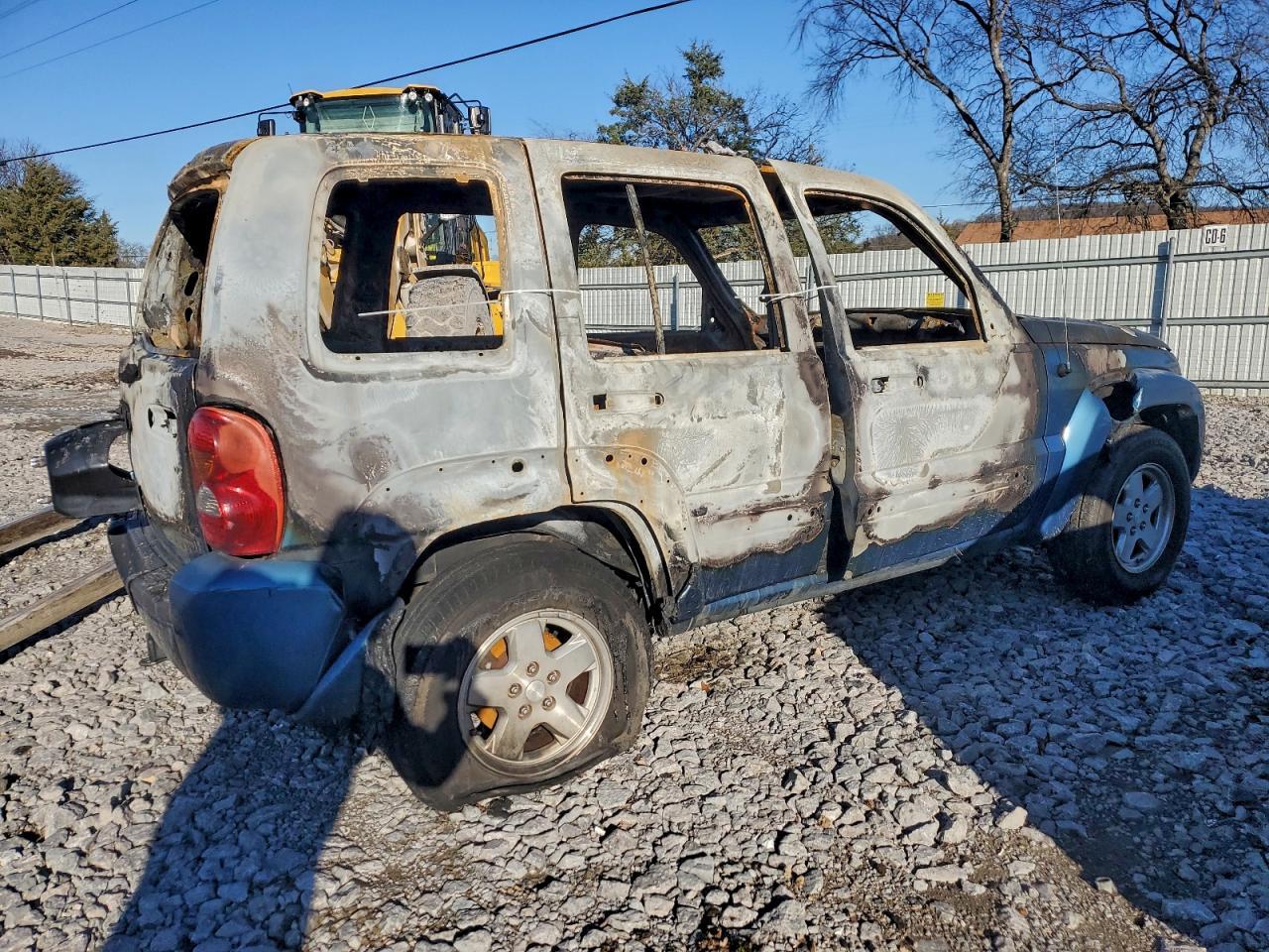 2004 JEEP Liberty