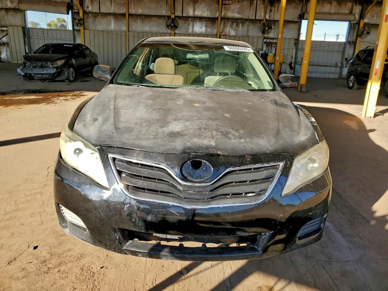 2010 TOYOTA CAMRY
