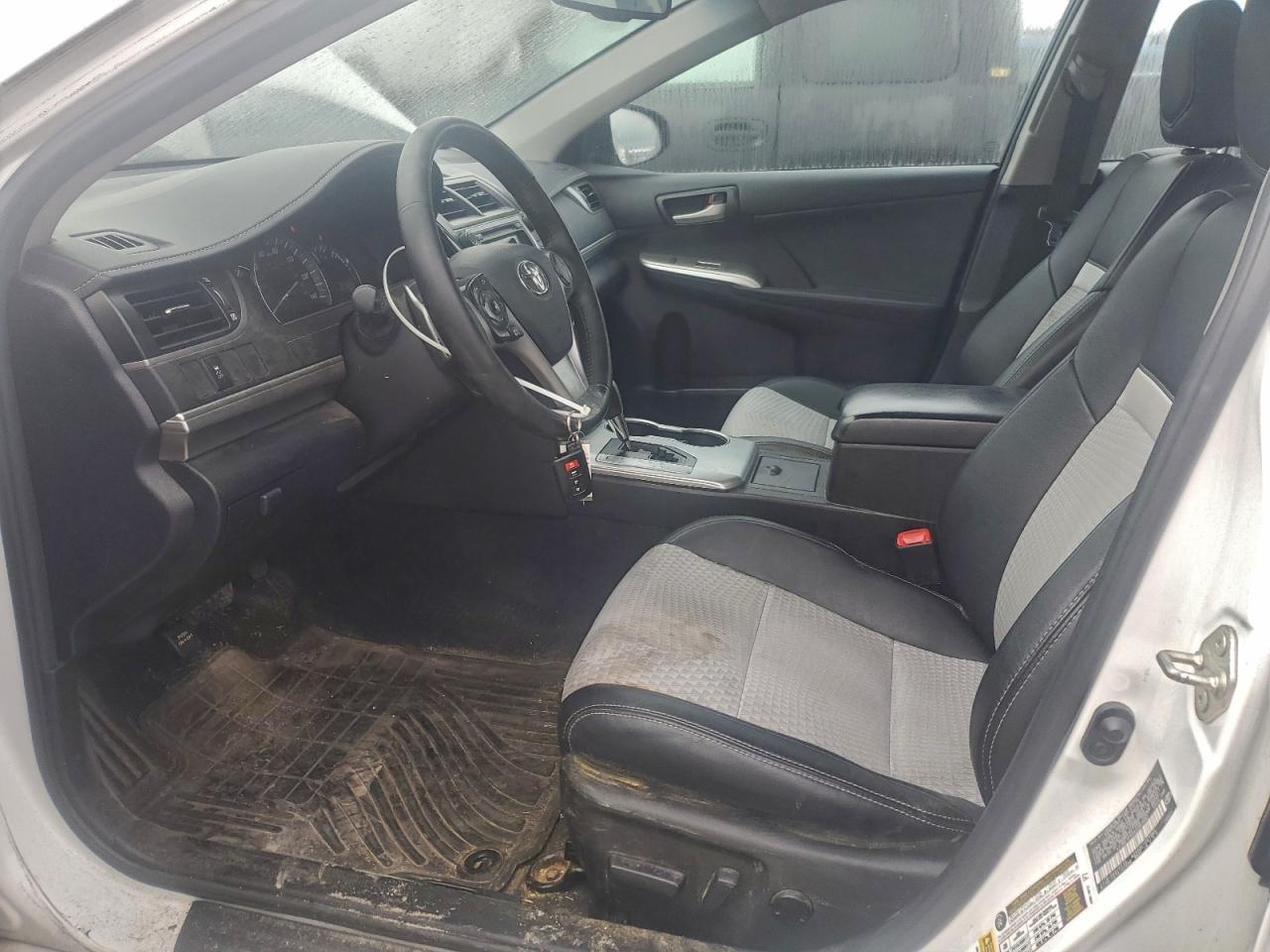 2014 TOYOTA CAMRY