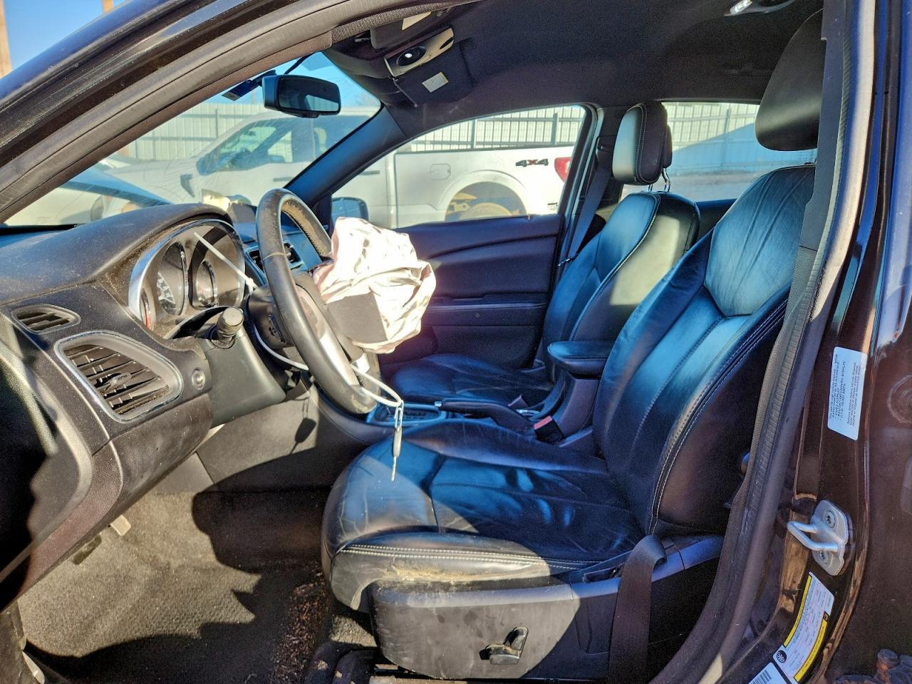 2014 CHRYSLER 200