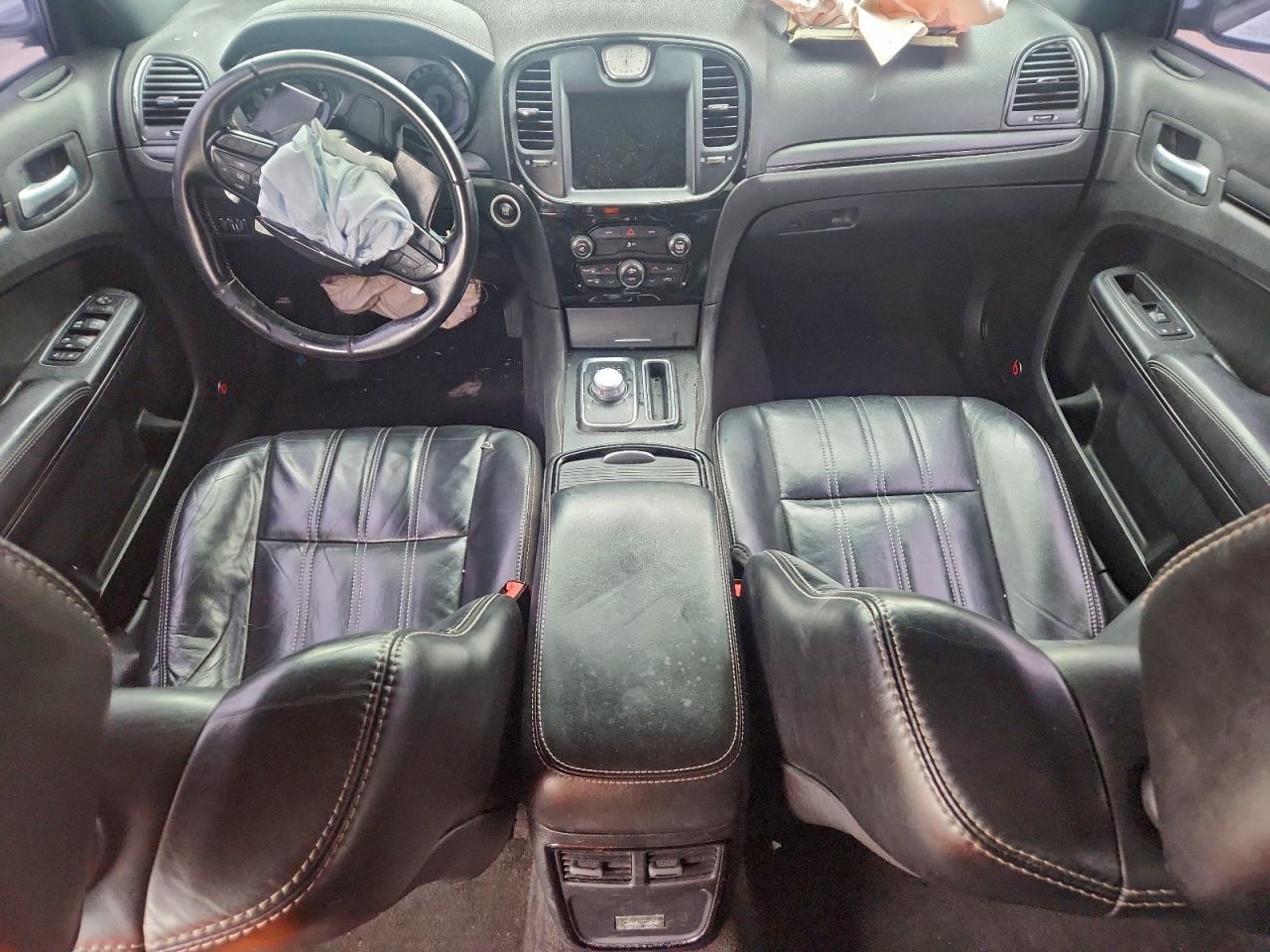 2016 CHRYSLER 300