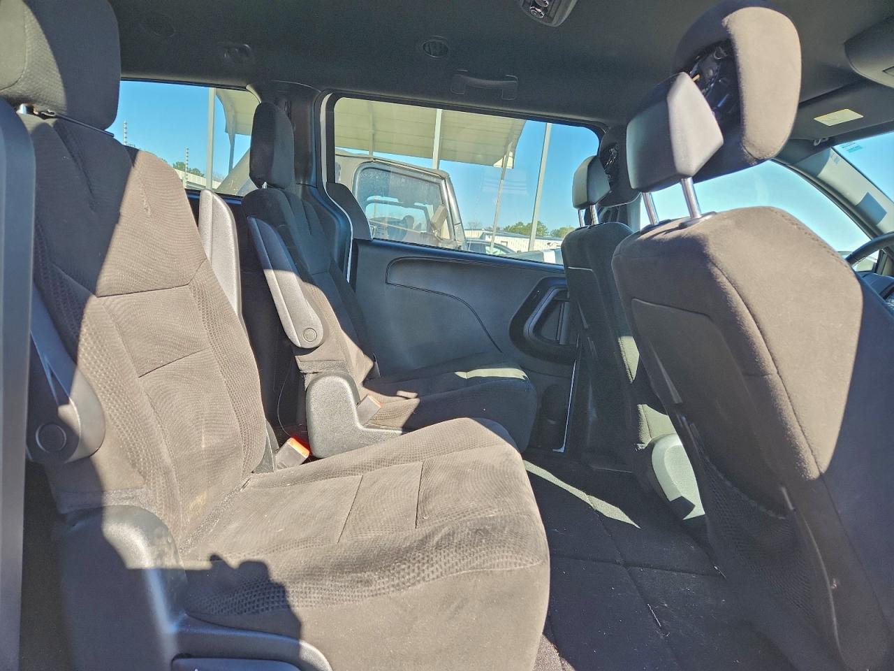 2017 DODGE GRAND CARAVAN