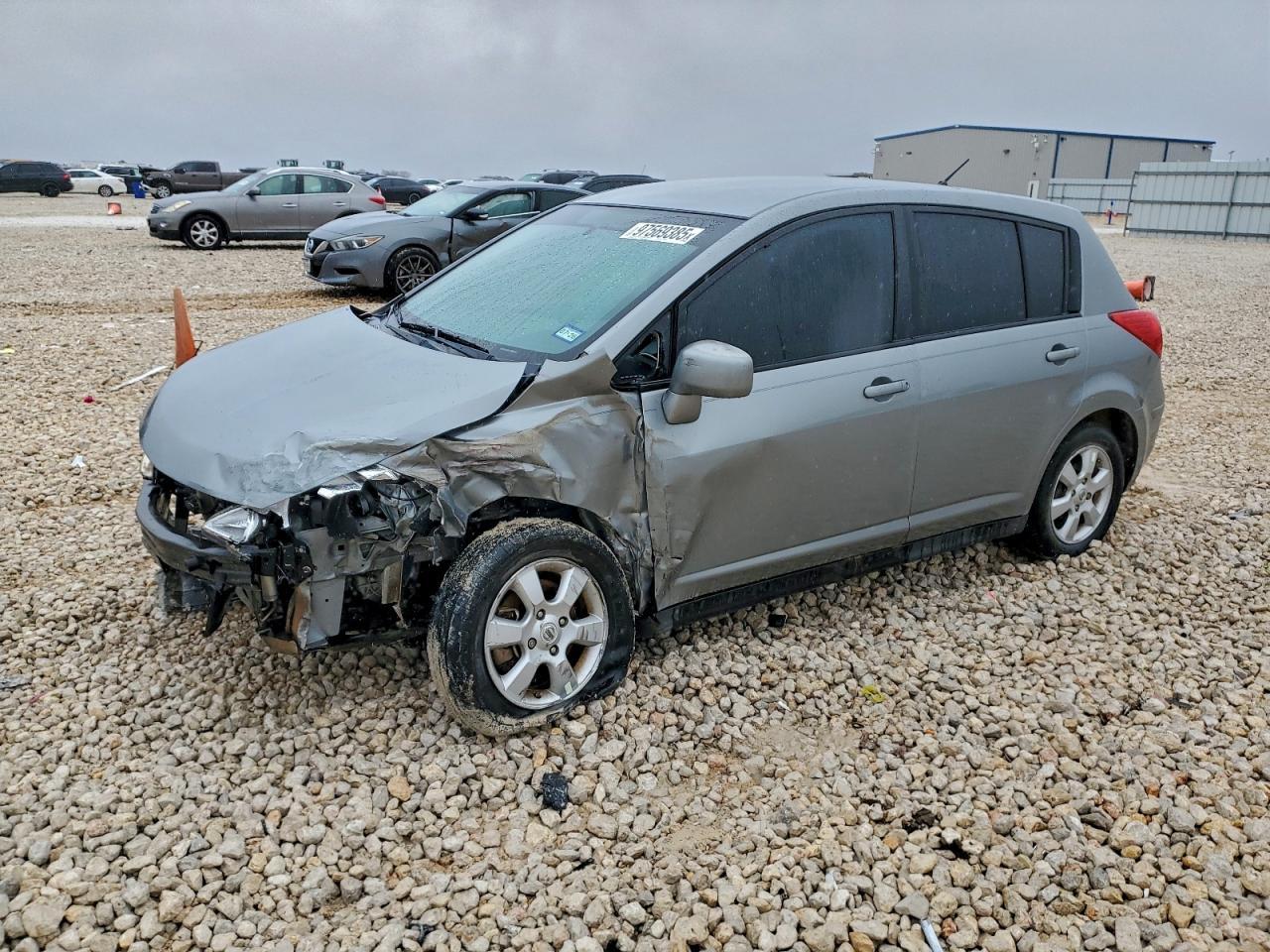 2008 NISSAN VERSA