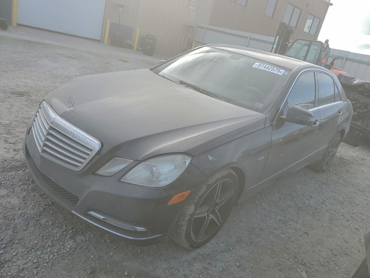 2012 MERCEDES-BENZ E-Class
