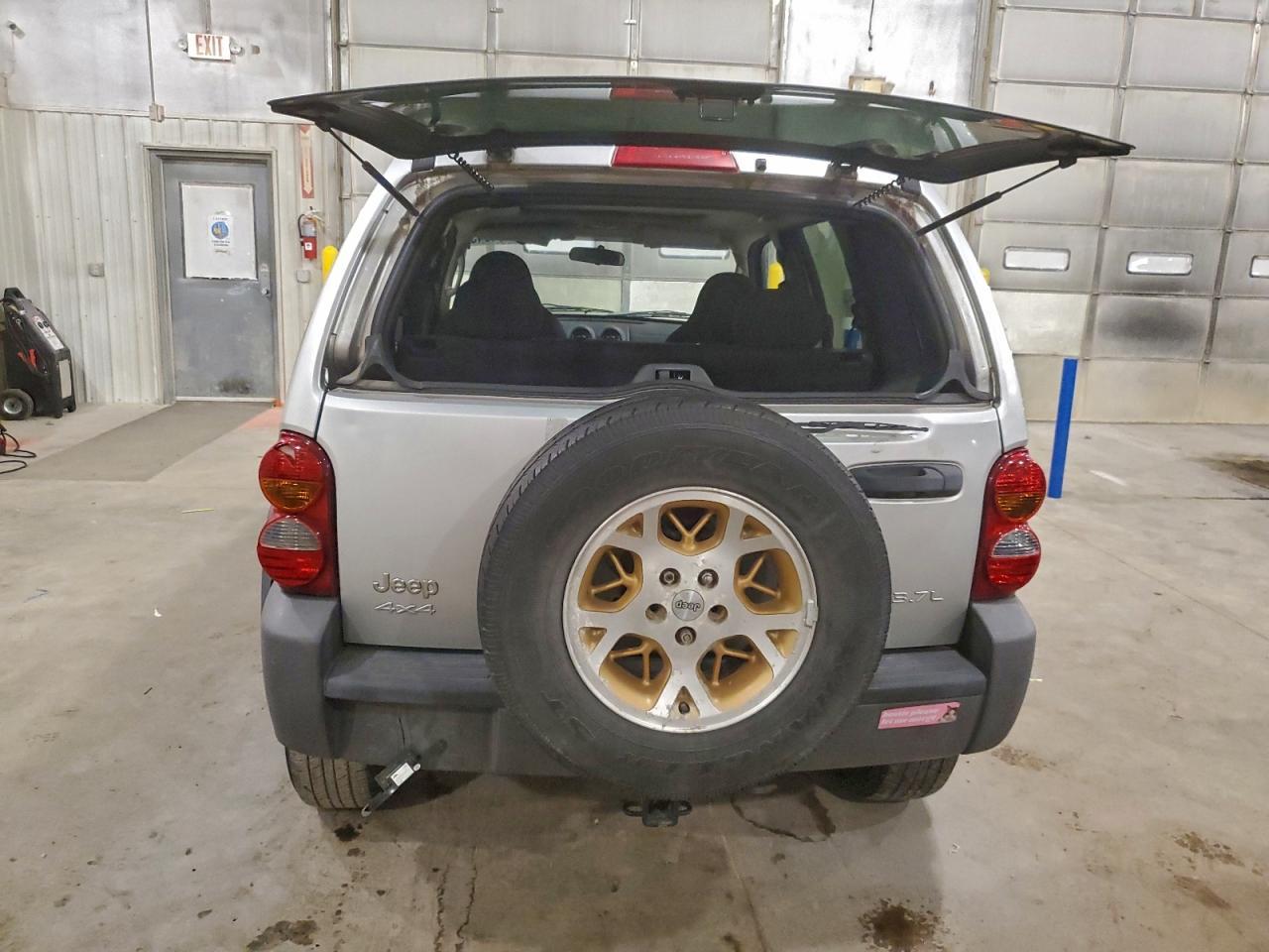 2003 JEEP Liberty
