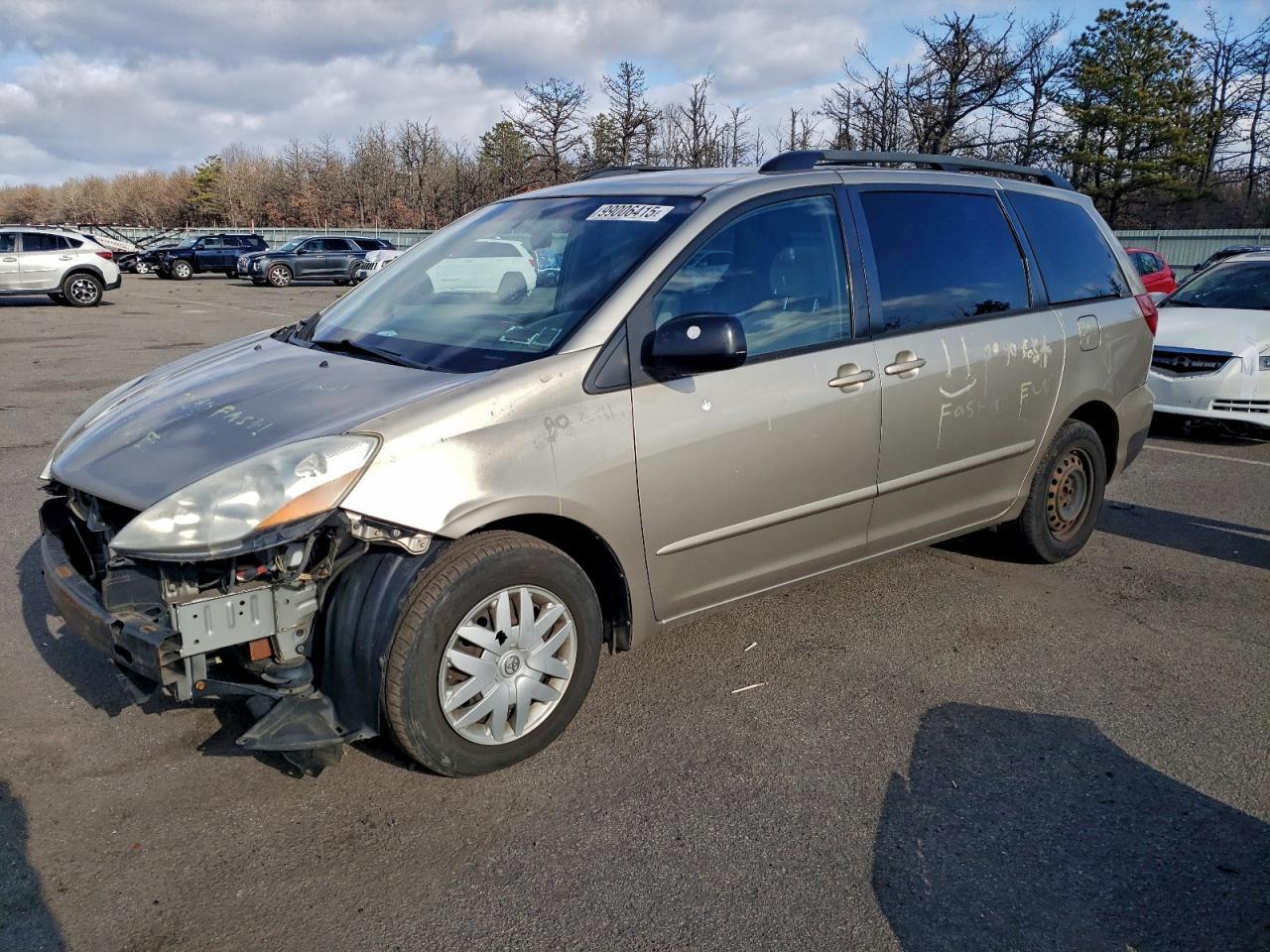 2007 TOYOTA SIENNA
