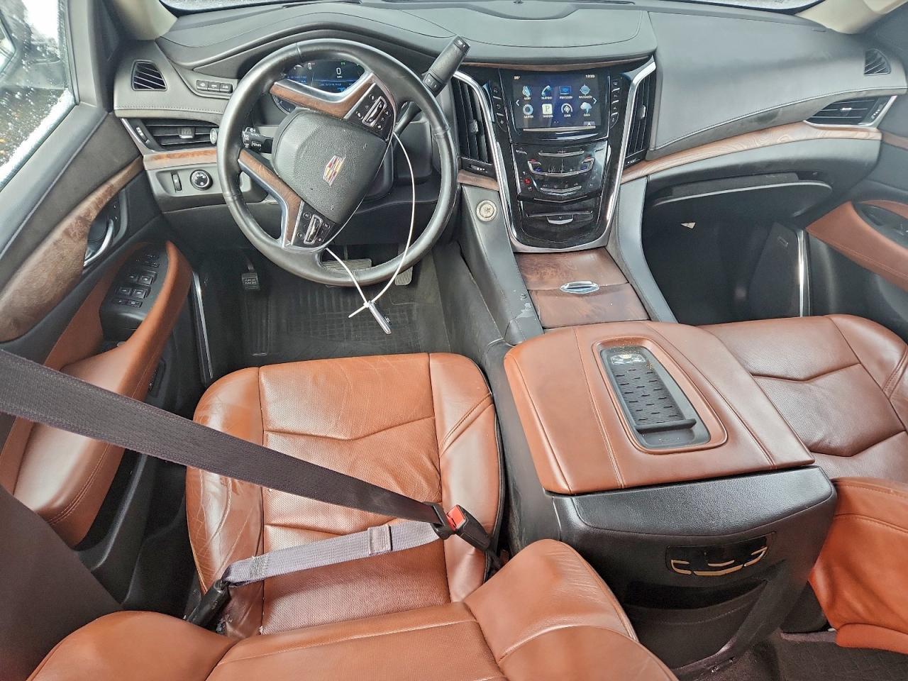 2016 CADILLAC Escalade ESV