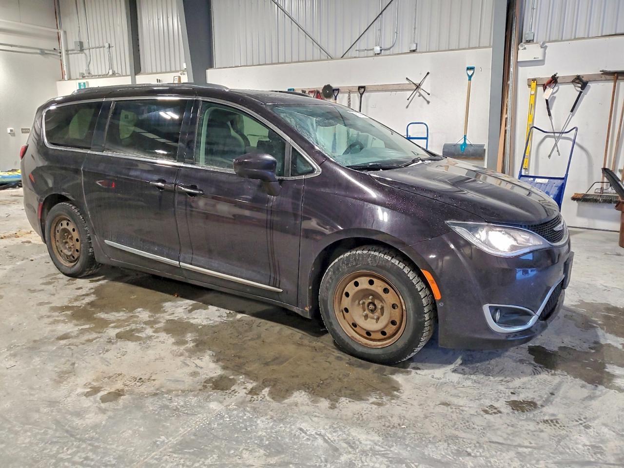 2019 CHRYSLER Pacifica