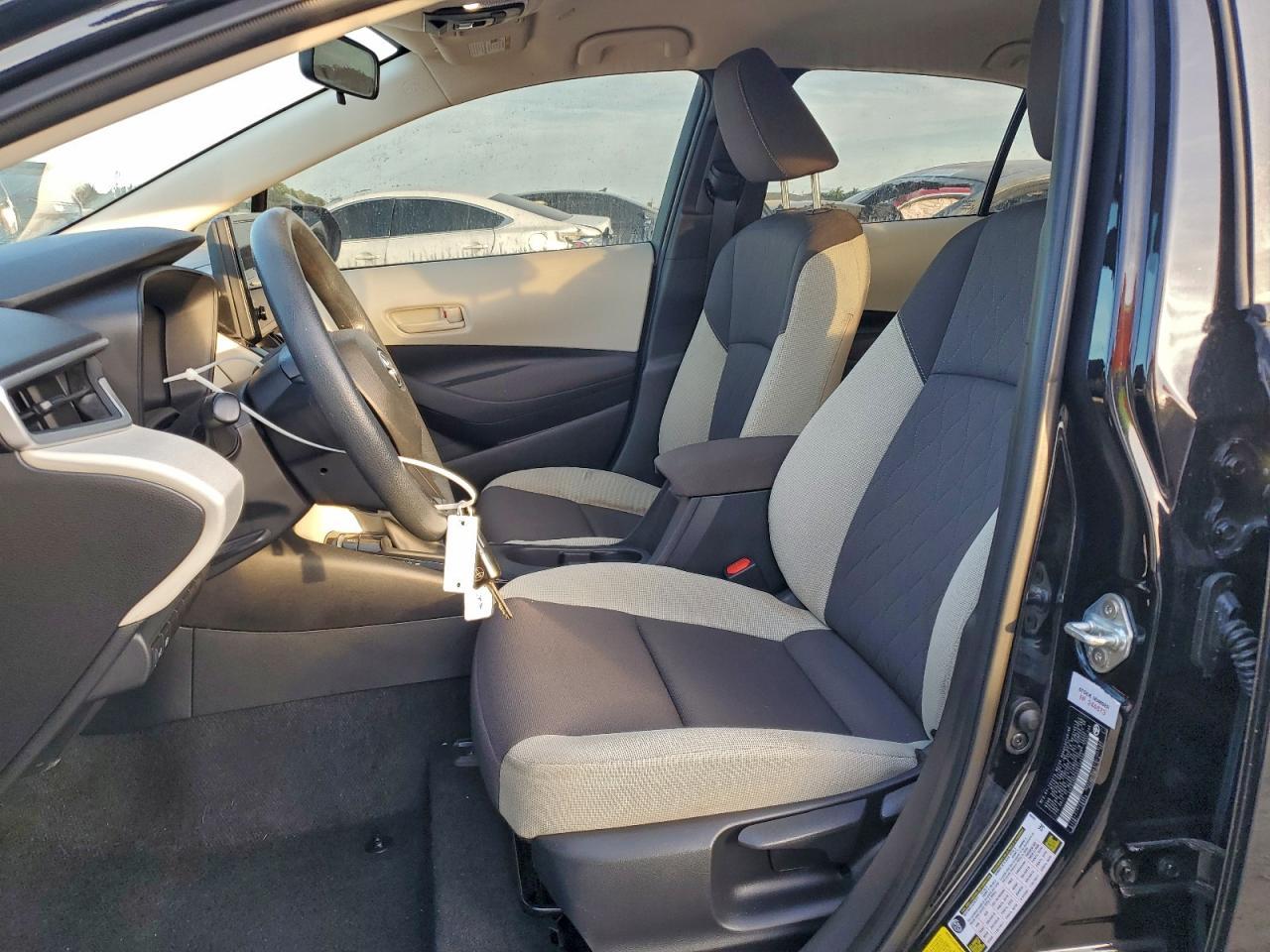 2024 TOYOTA COROLLA