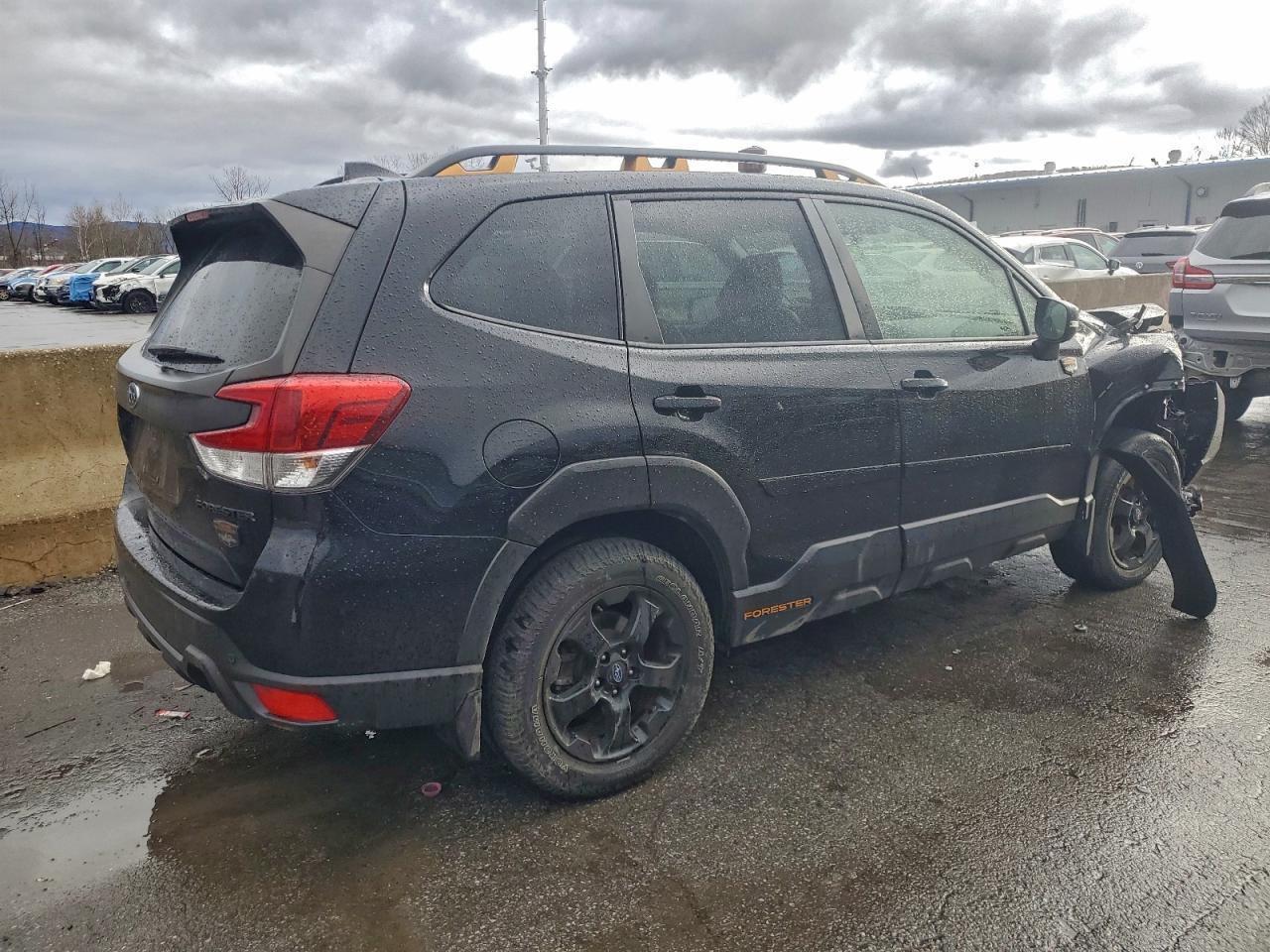 2022 SUBARU FORESTER