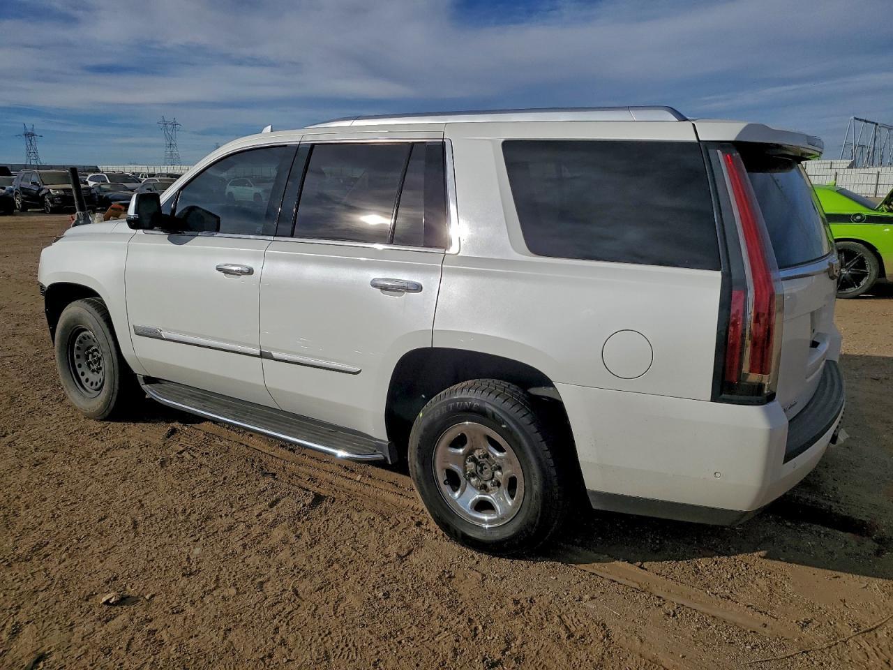 2017 CADILLAC ESCALADE