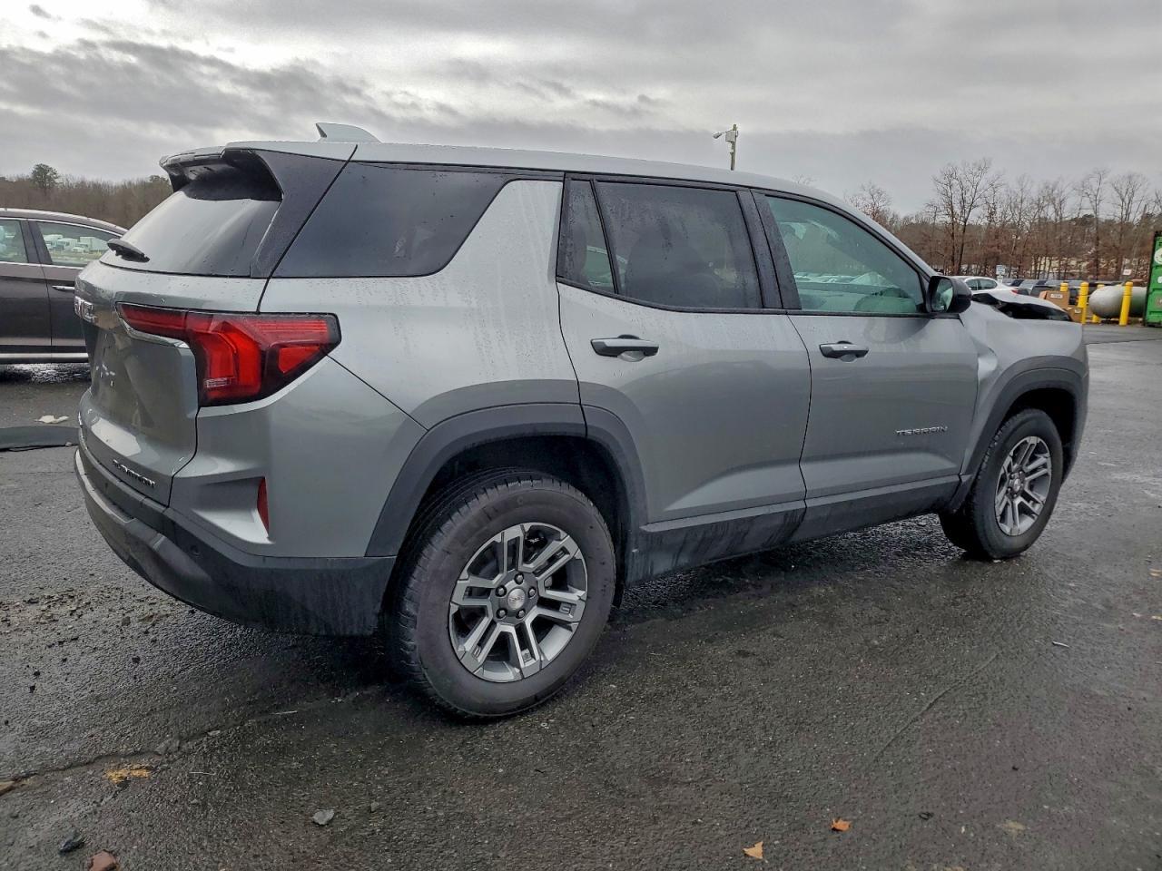 2025 GMC Terrain