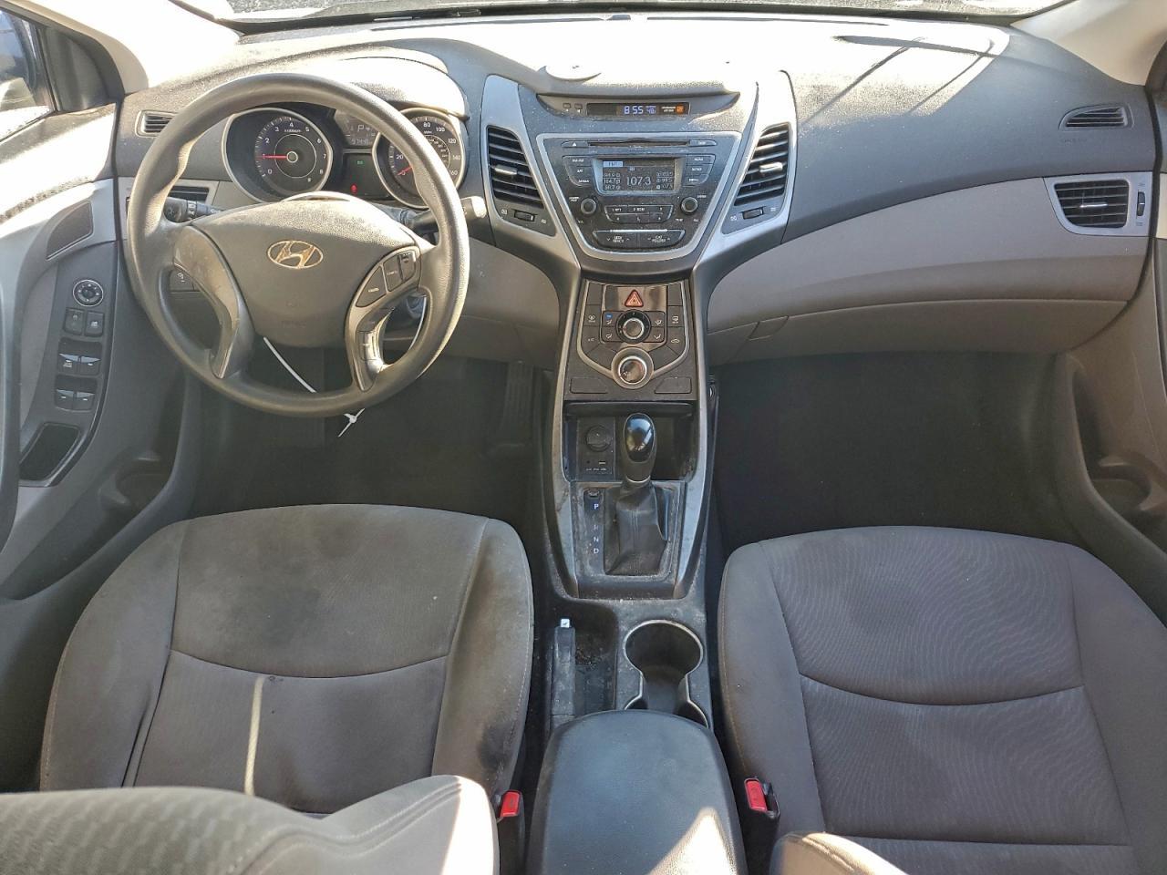 2016 HYUNDAI ELANTRA