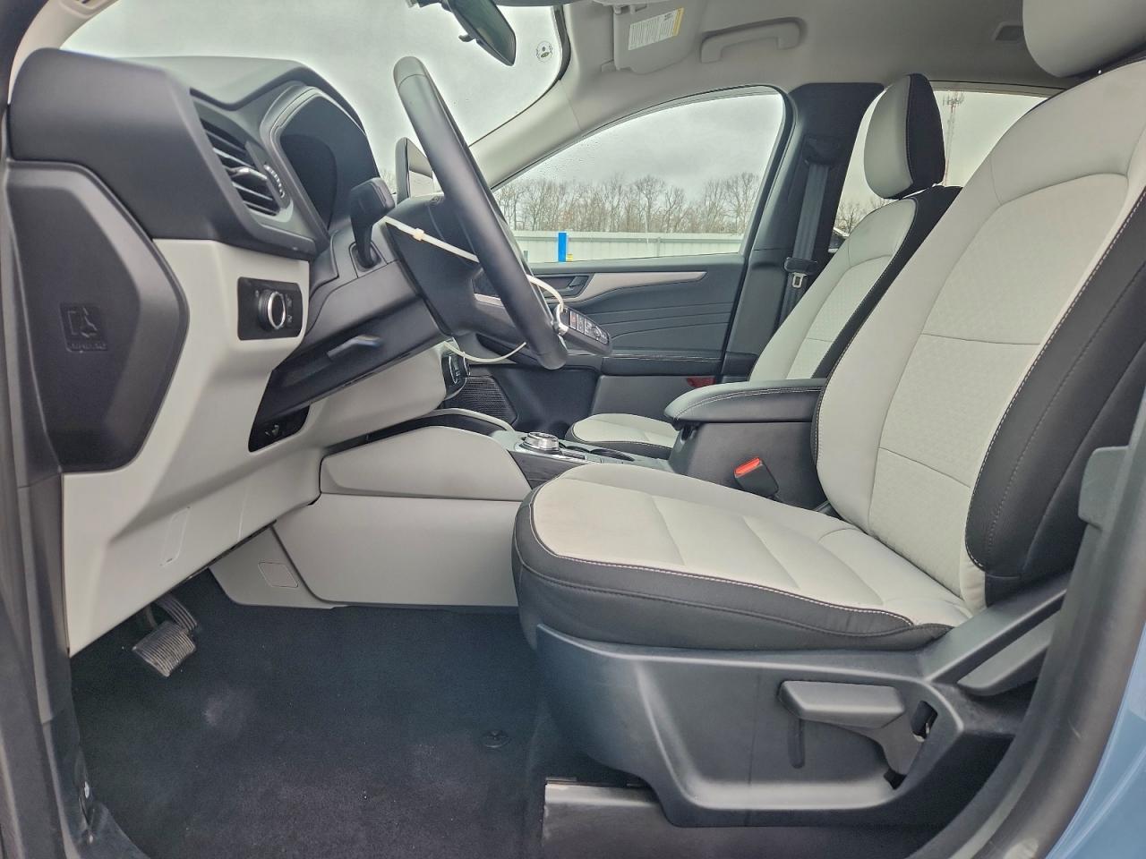 2025 FORD ESCAPE