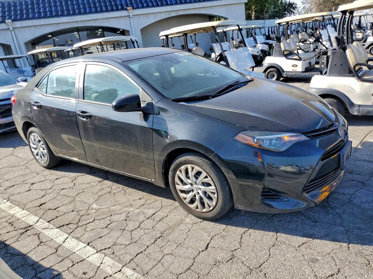 2018 TOYOTA COROLLA
