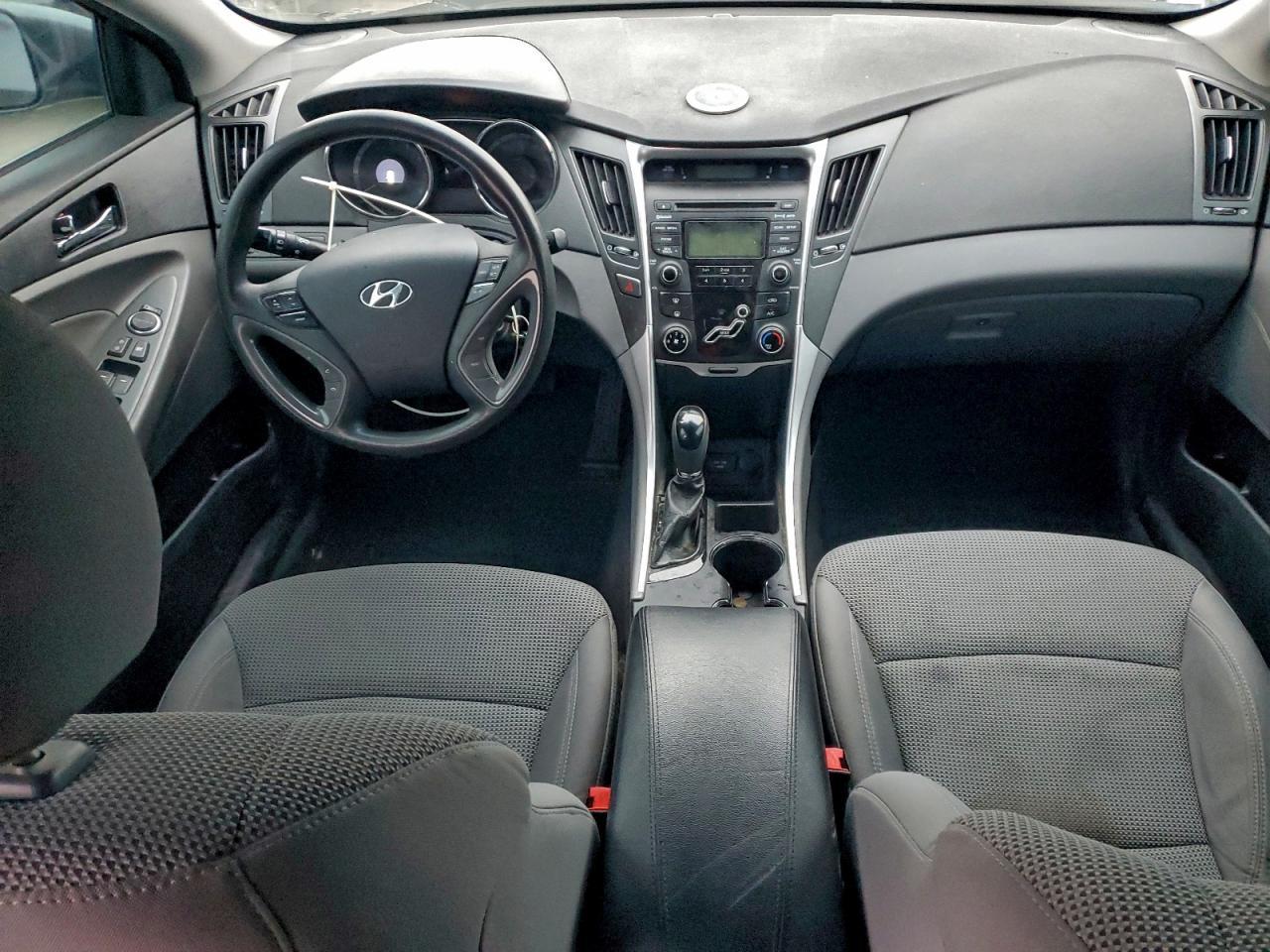 2013 HYUNDAI SONATA